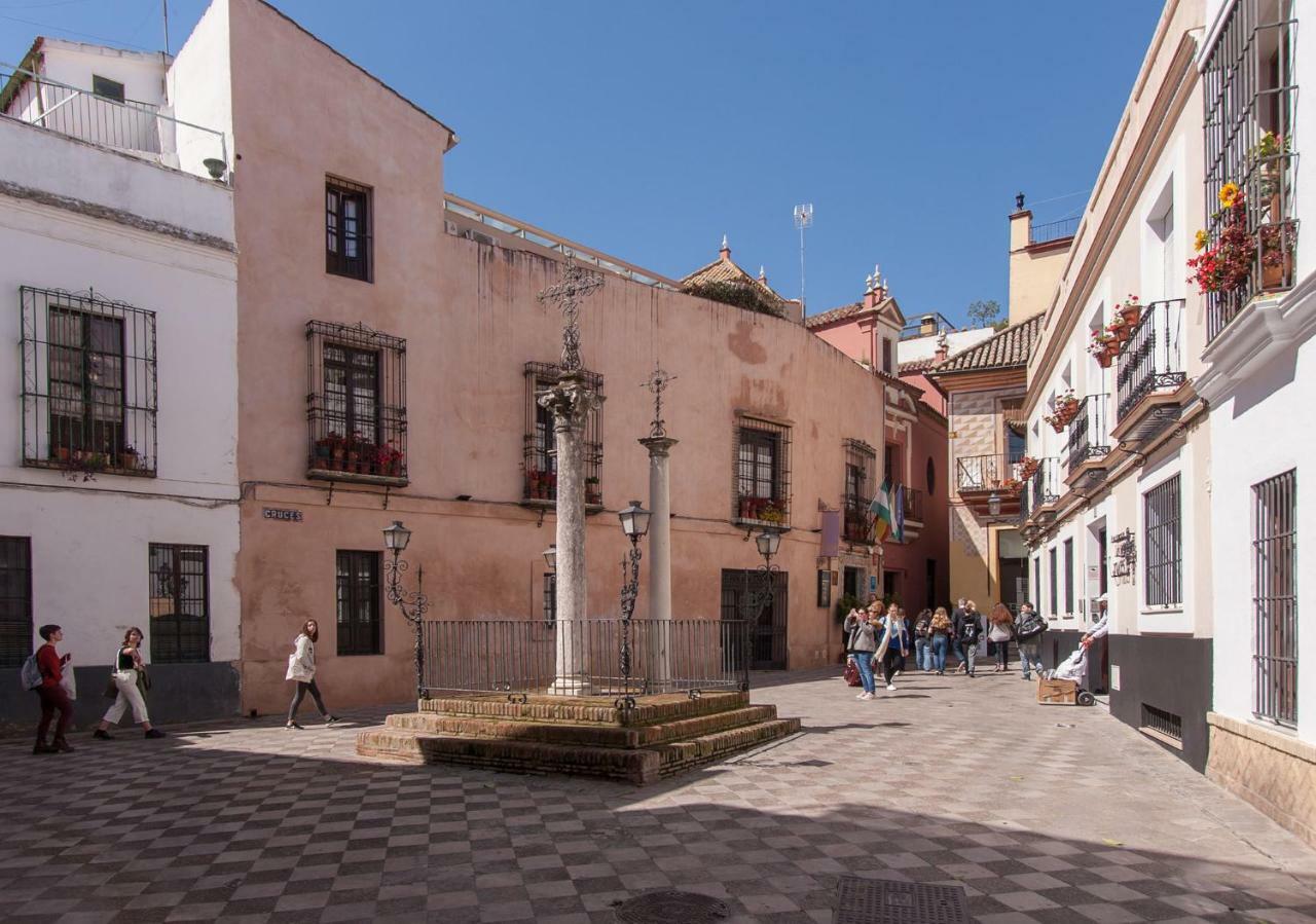 Casa De Tintes Apartment Seville Luaran gambar