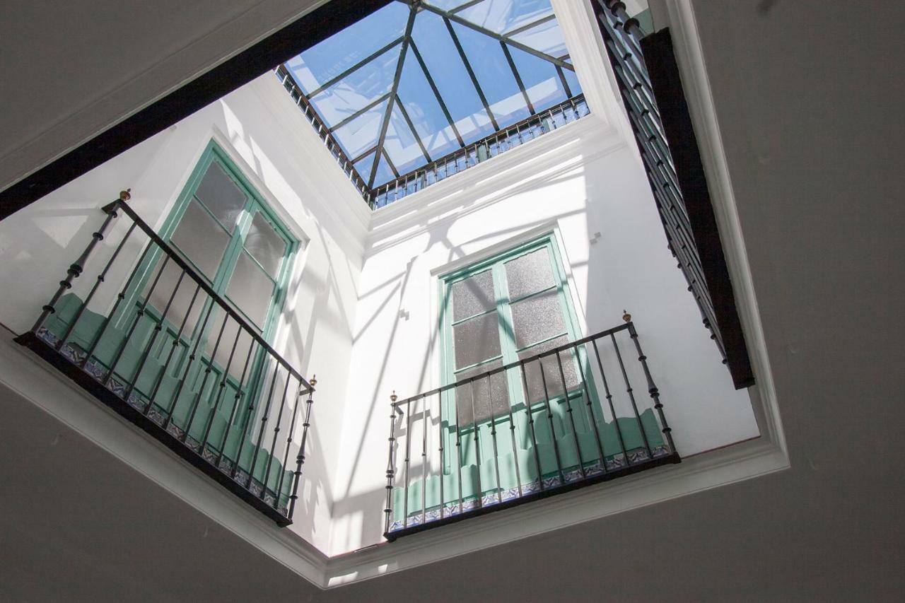 Casa De Tintes Apartment Seville Luaran gambar